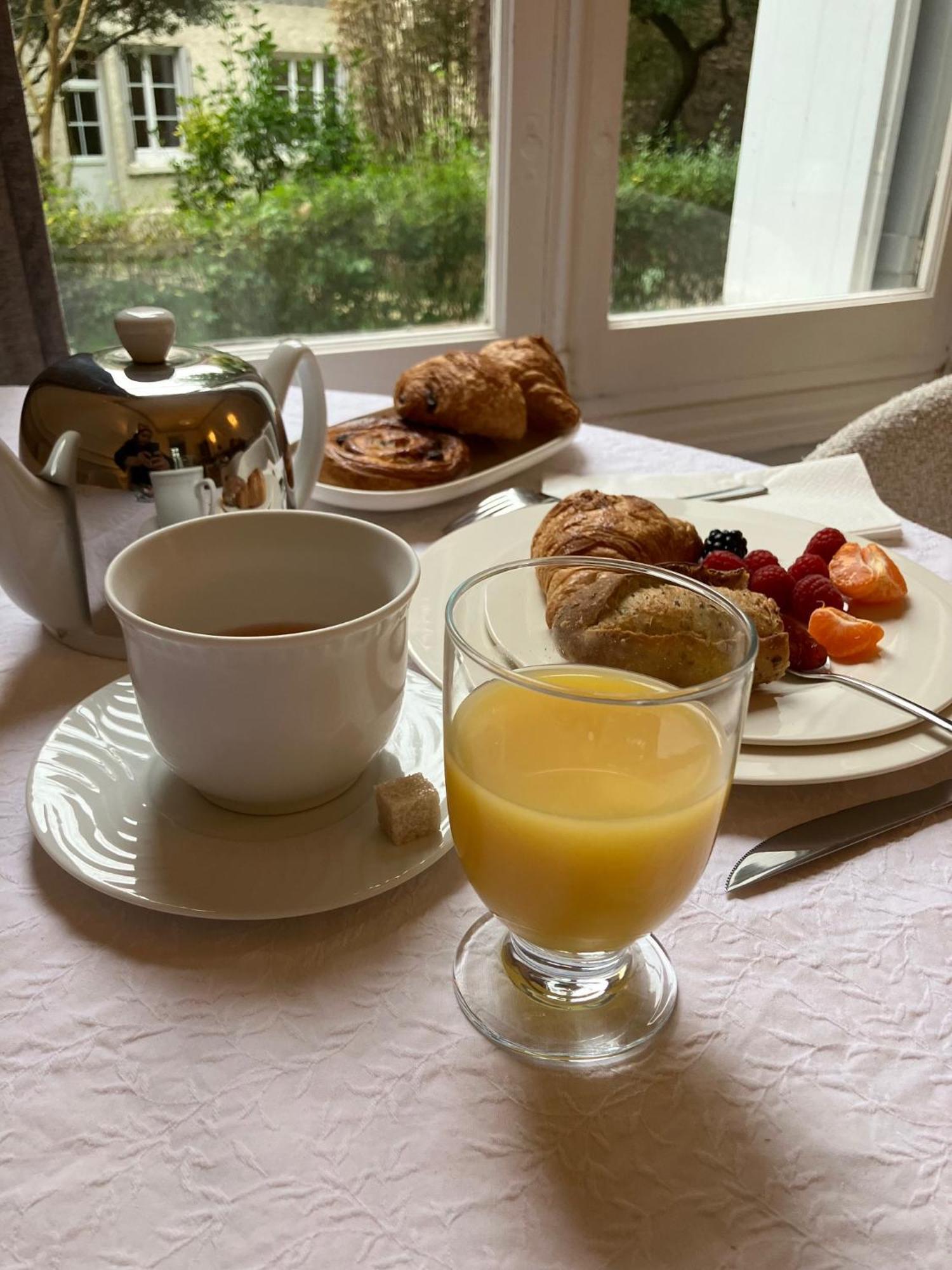 Hotel Val De Loire Tours Eksteriør bilde
